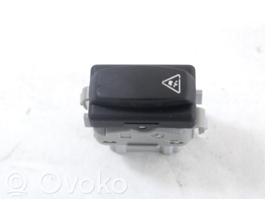 Renault Clio III Otros interruptores/perillas/selectores 
