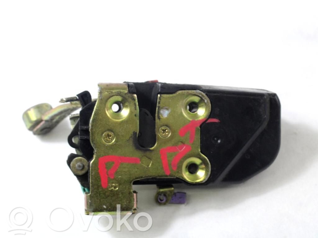 Jeep Cherokee KJ Zamek drzwi tylnych 