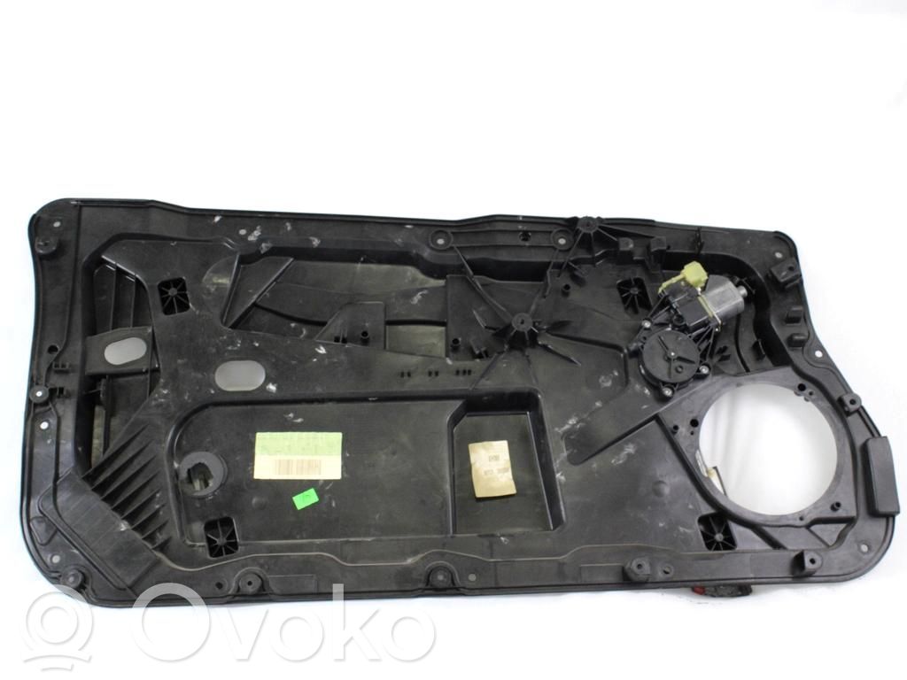 Ford Fiesta Alzacristalli della portiera anteriore con motorino 