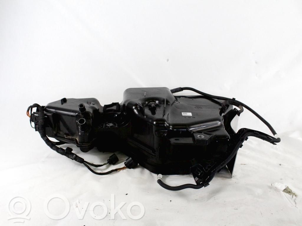AdBlue-nestesäiliö   5Q0131877S