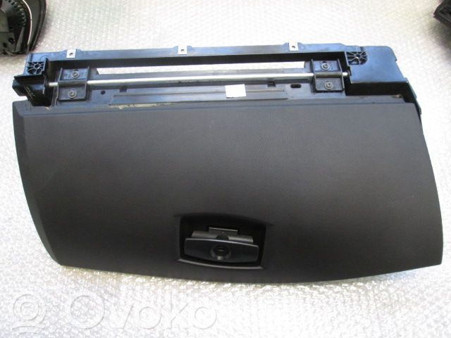 BMW 5 E60 E61 Glove box set 