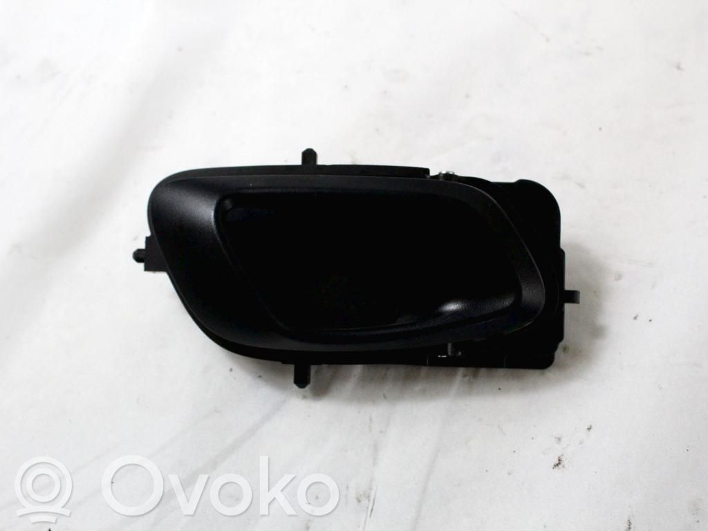 Hyundai i10 Manecilla interna puerta delantera 
