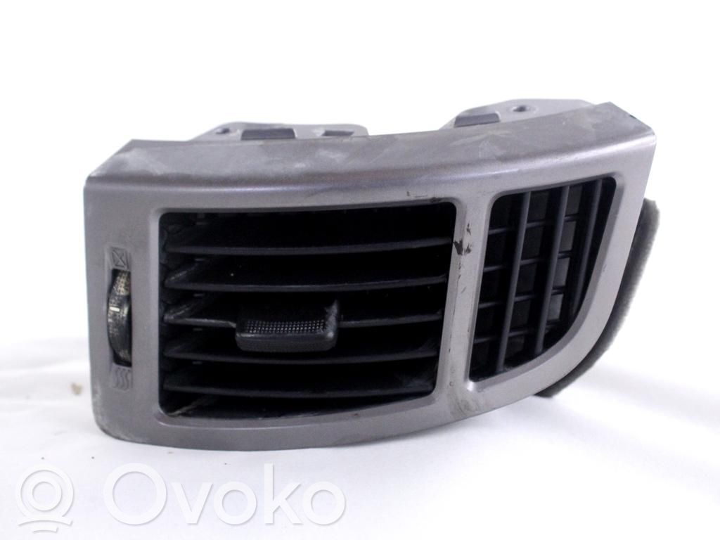 Hyundai i20 (PB PBT) Garniture, panneau de grille d'aération latérale 