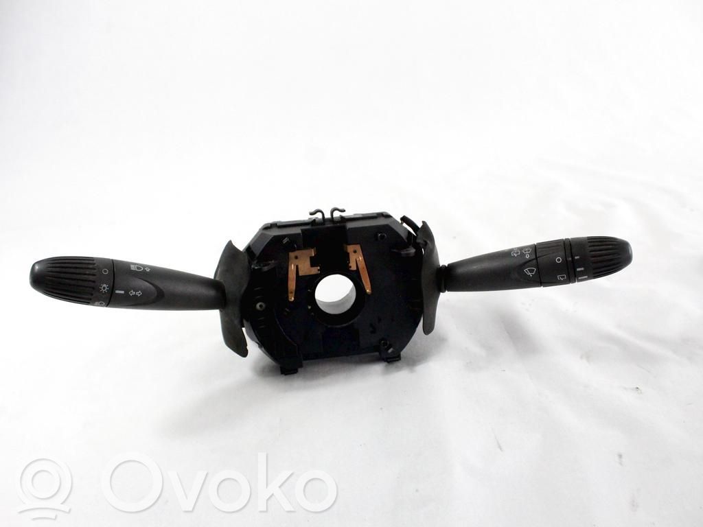 Fiat Punto (188) Wiper turn signal indicator stalk/switch 