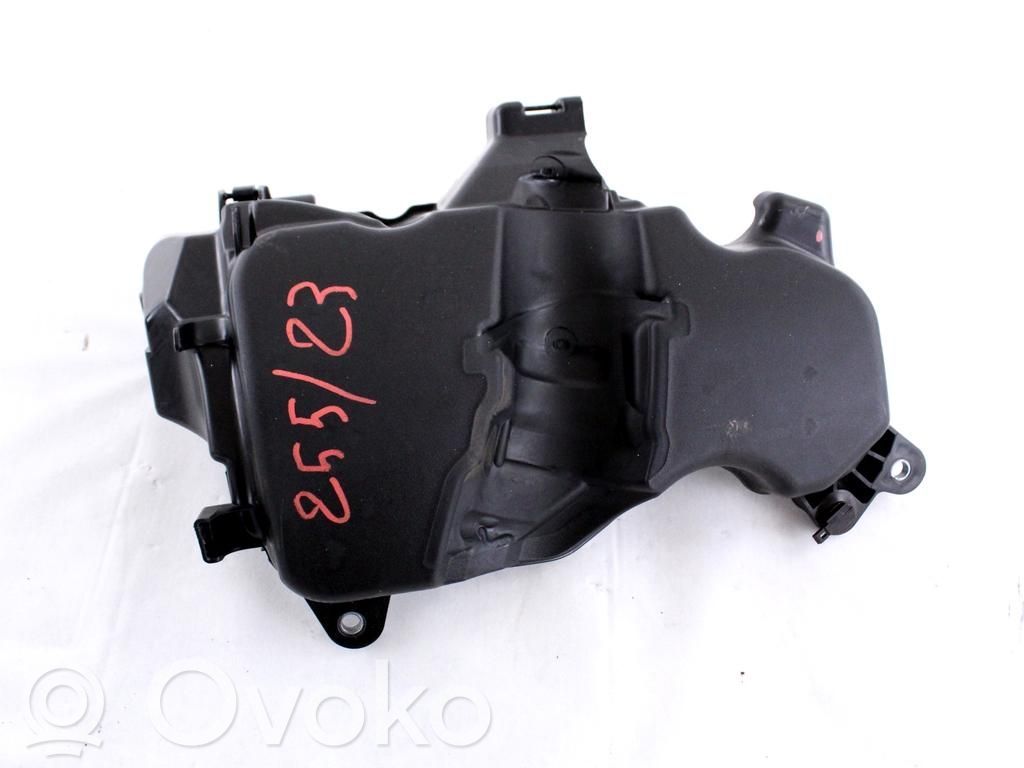 Renault Megane III Cache carter courroie de distribution 