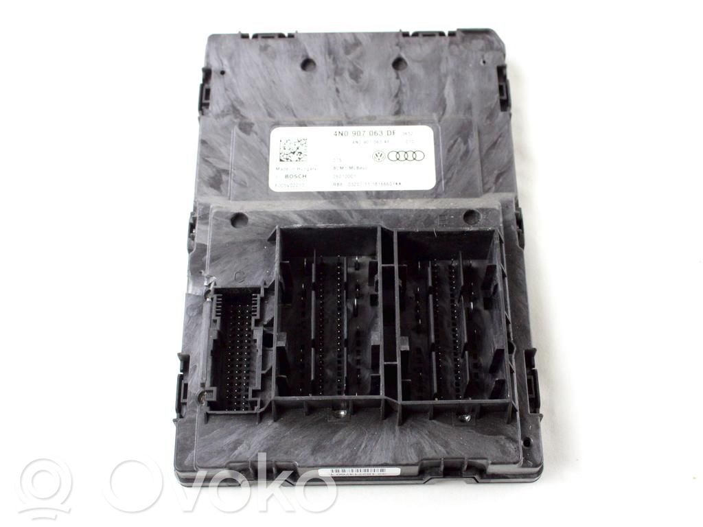Audi Q8 Central body control module 