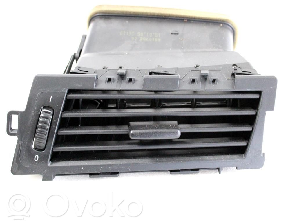 BMW 5 E60 E61 Copertura griglia di ventilazione laterale cruscotto