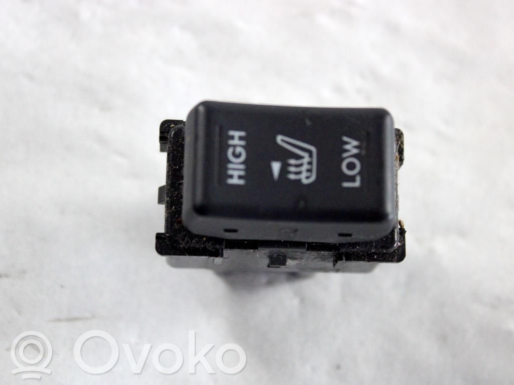 Commutateur de commande de siège   83245AJ011