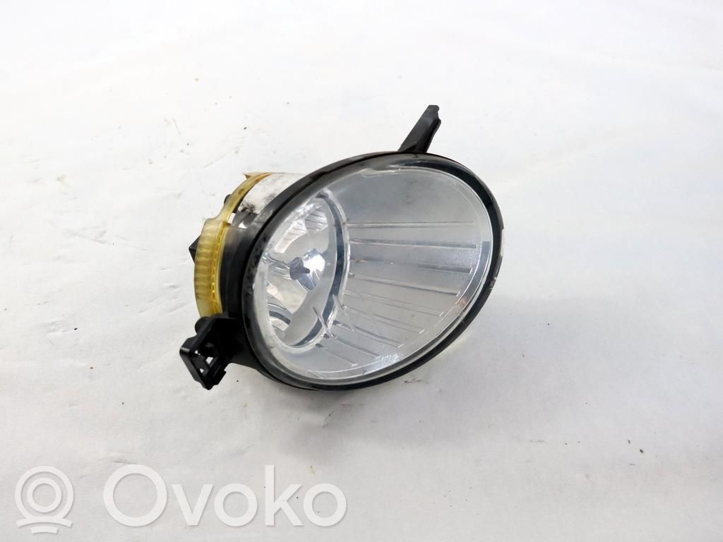 Etusumuvalo   AM2115K201AE