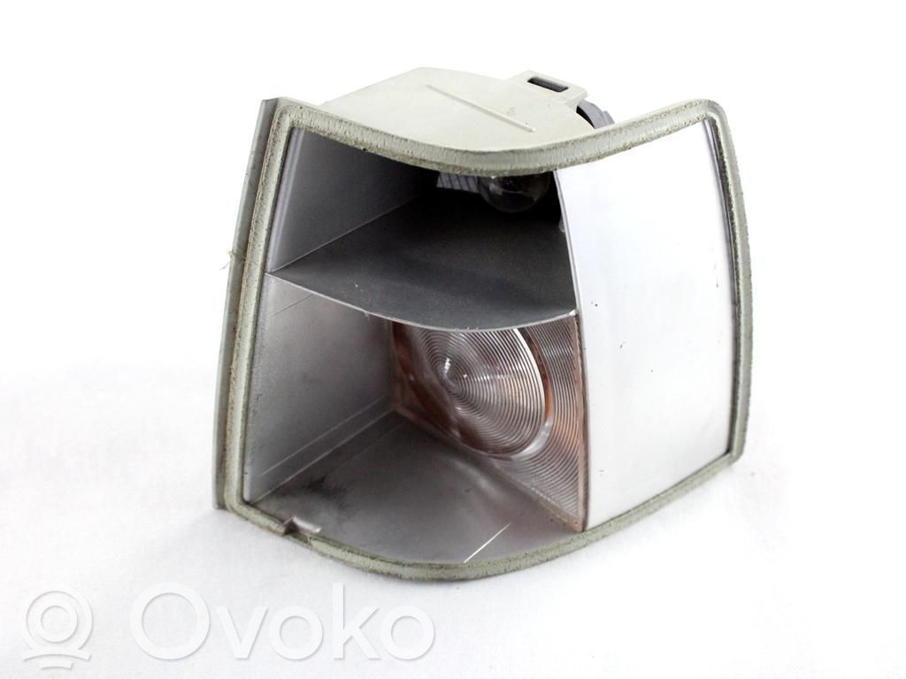 Front indicator light   9151448