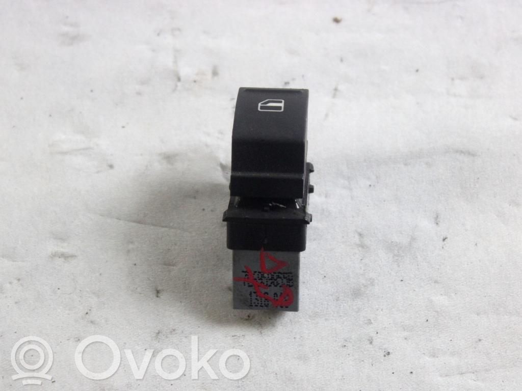 Comutator comandă geamuri electrice   7L6959855BREH