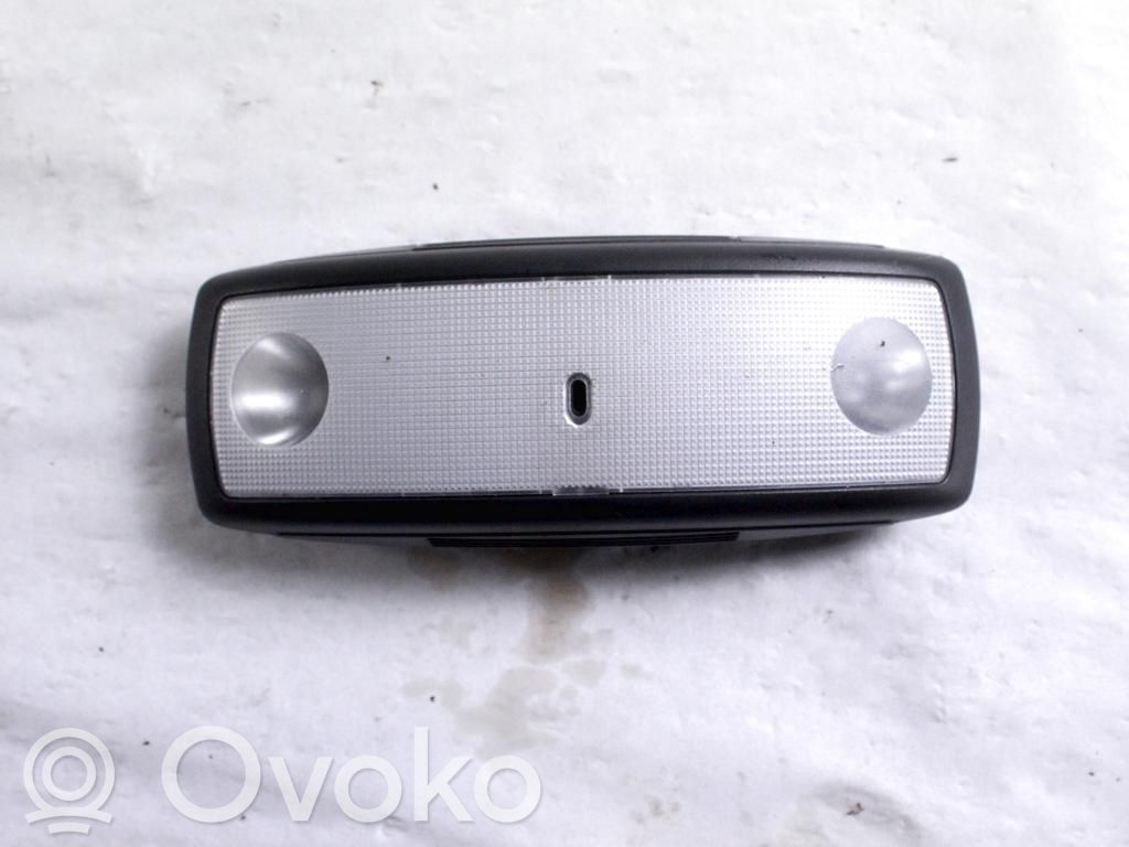 Volvo XC60 Etuistuimen valo
