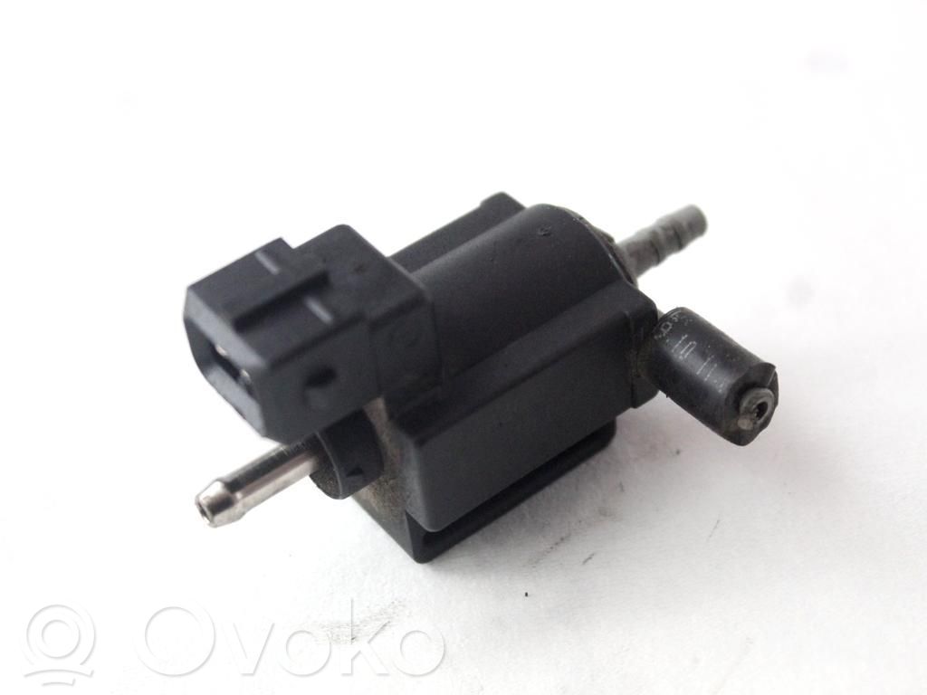 Electroválvula del turbo   70243600