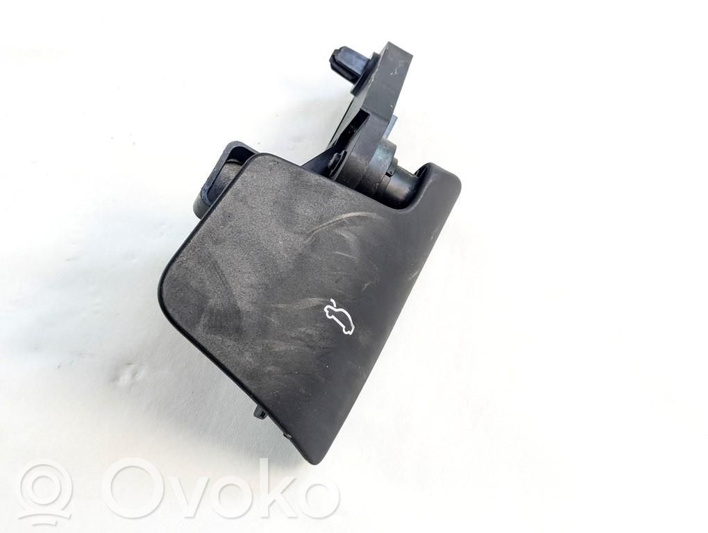 Audi Q8 Încuietoare capotă 