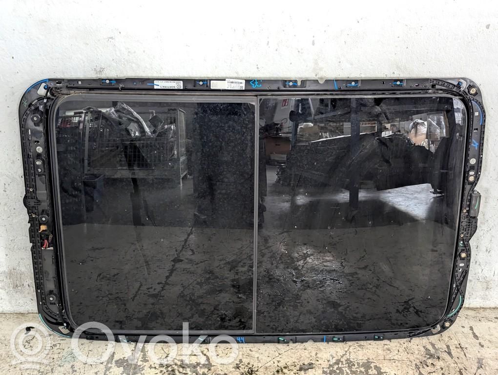 Toit ouvrant en verre   80A877049F