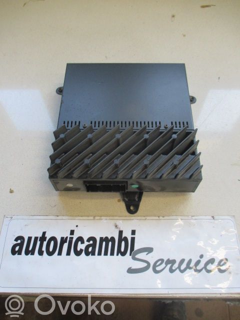 BMW 3 E46 Sound amplifier 