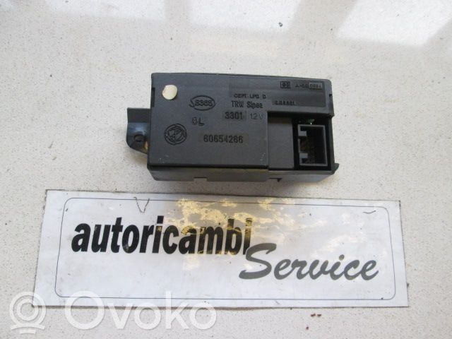 Module d'éclairage LCM   60654286