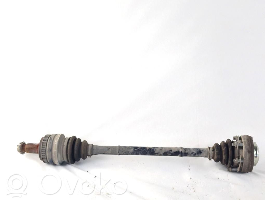 Rear driveshaft   7533446