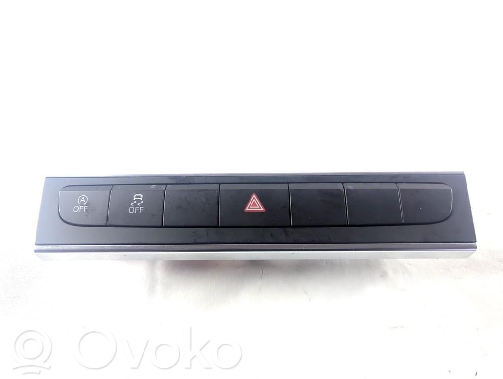 Audi A3 S3 8P Hazard light switch 