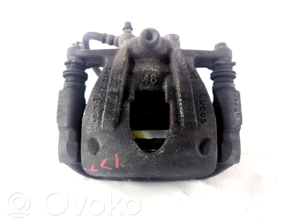 Opel Corsa C Zacisk hamulcowy przedni 