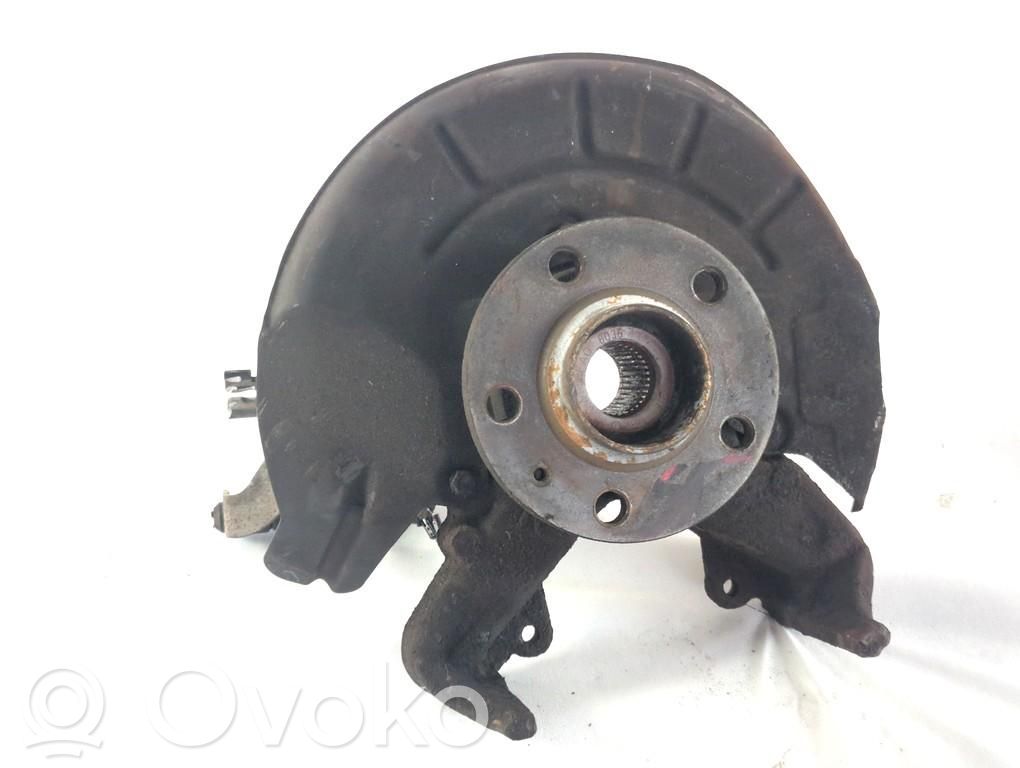 Mangueta de dirección de rueda delantera   6Q0407255AC