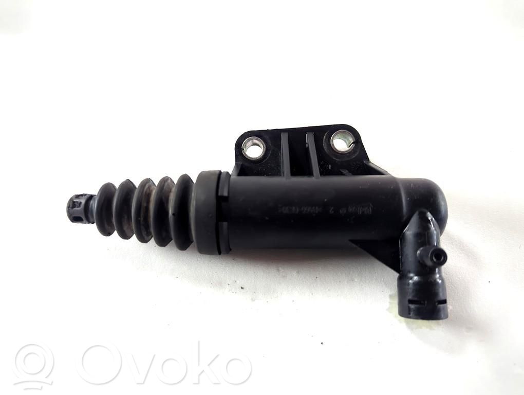 Fiat Qubo Cilindro secondario della frizione