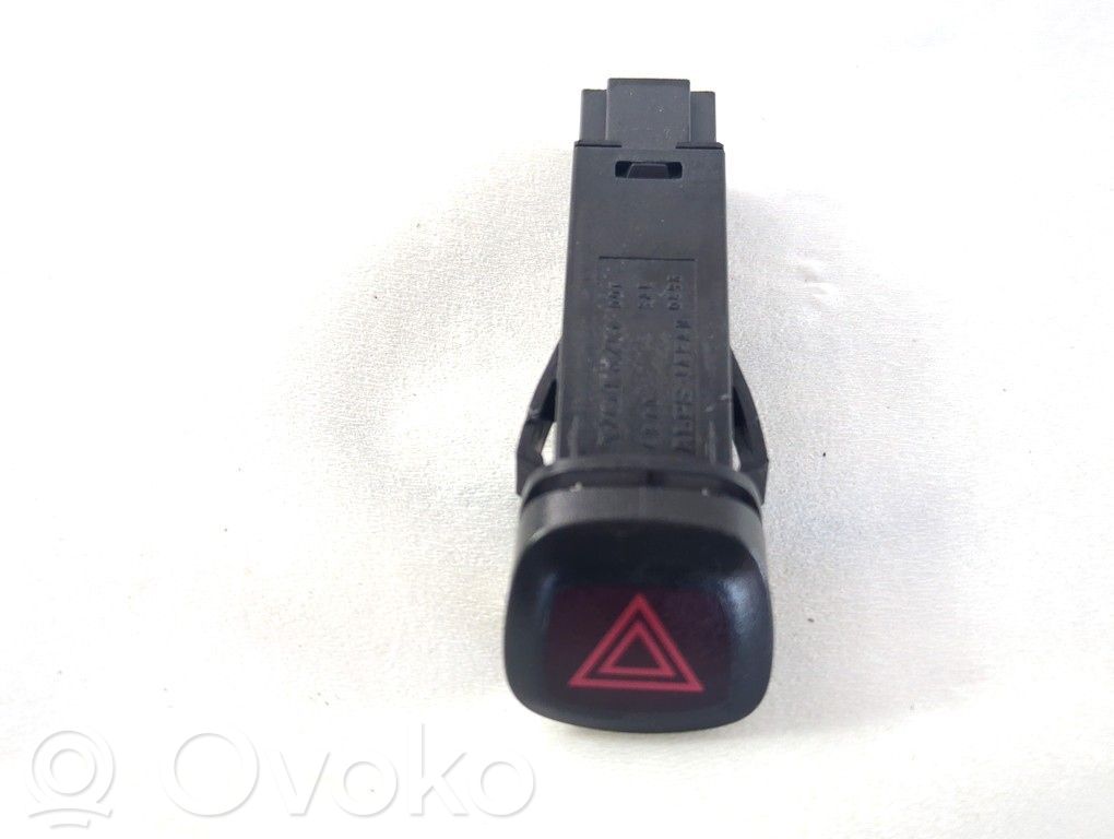 Hätävilkkujen kytkin   9123682