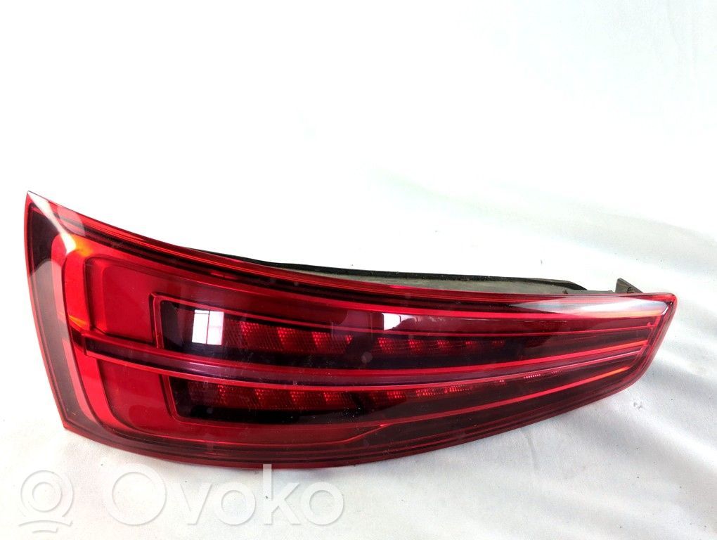 Audi Q3 8U Luci posteriori