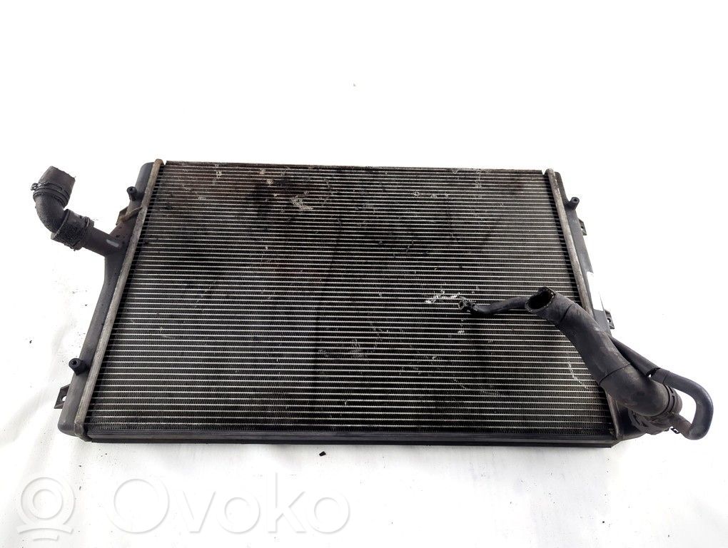 Volkswagen Golf V Radiatore di raffreddamento