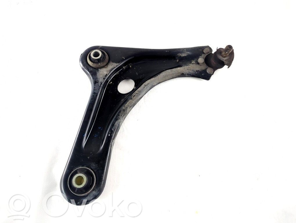 Peugeot 2008 I Braccio di controllo sospensione anteriore inferiore/braccio oscillante