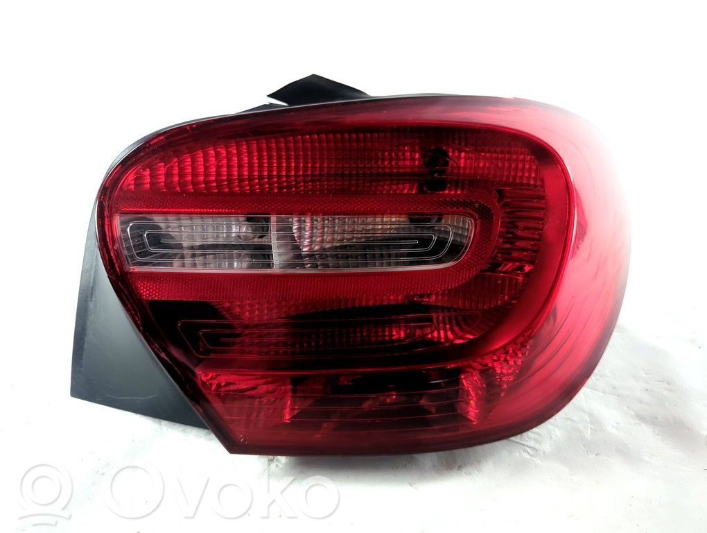 Mercedes-Benz A W176 Luci posteriori
