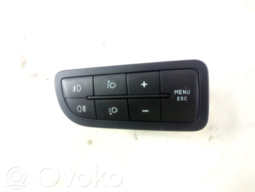 Fiat Punto Evo Interruttore di regolazione livello altezza dei fari 