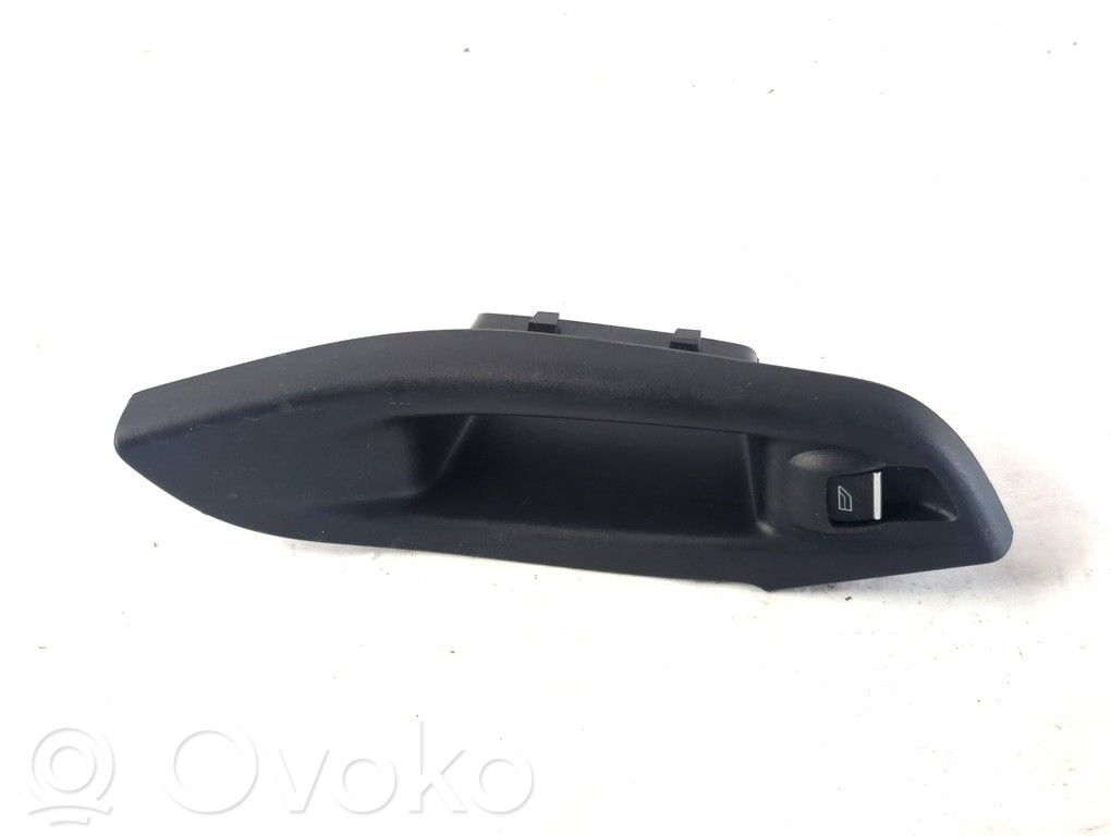 Ford Focus Przyciski szyb