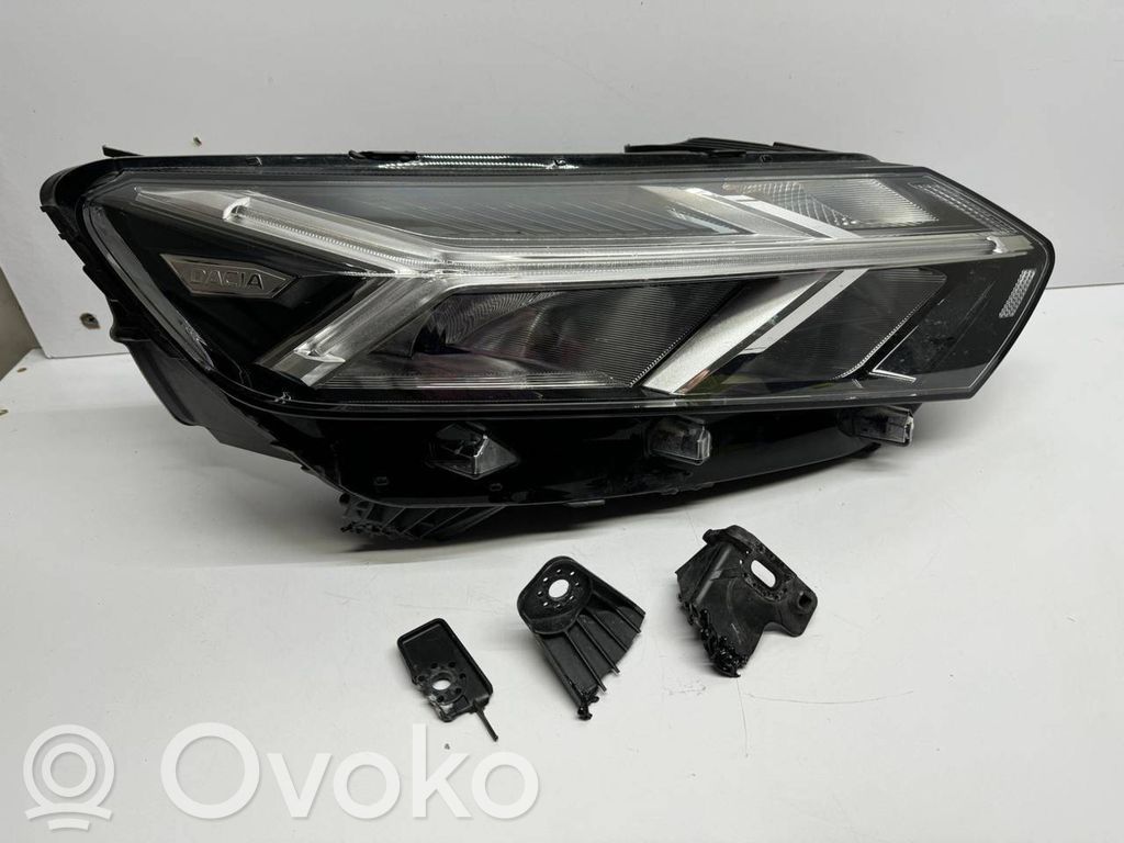Lampa przednia   260101940R