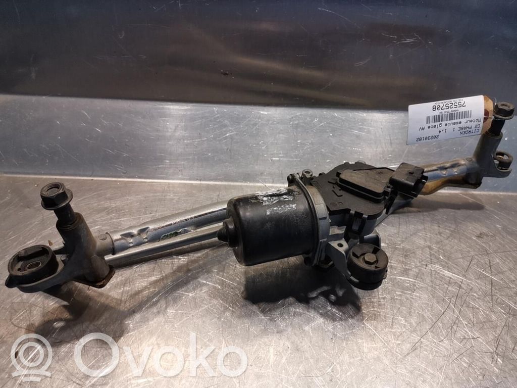Pyyhkimen moottori   6401F4