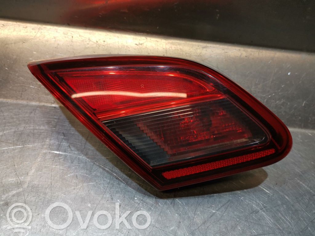 Opel Corsa E Tailgate rear/tail lights 