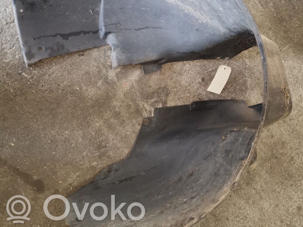 Audi A2 Apakšspārns 