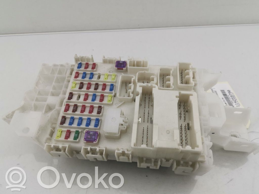 Suzuki SX4 S-Cross Fuse module 