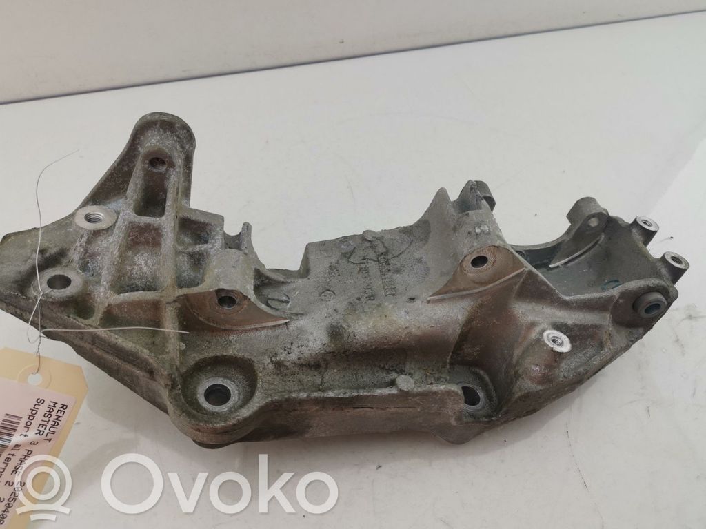 Renault Master III Suport generator/alternator 