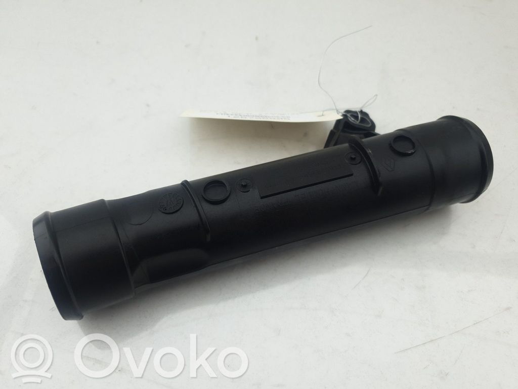 Renault Clio IV Turbo air intake inlet pipe/hose 