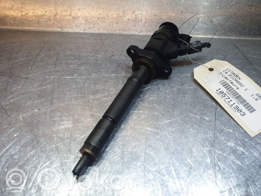 Inyector de combustible   1609850780