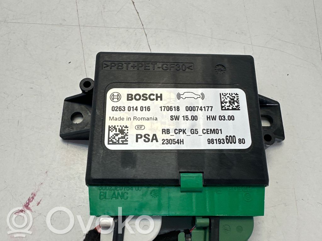 Peugeot 3008 II Parking PDC control unit/module 