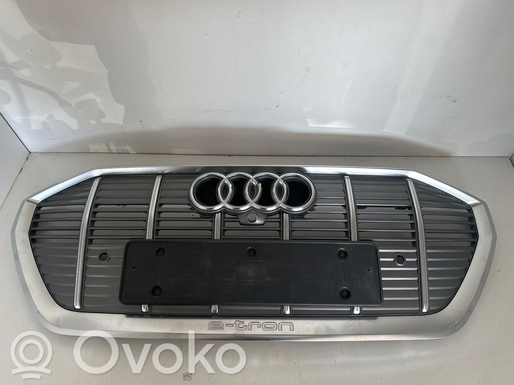 Front grill   4KE853651B,4KE853651A
