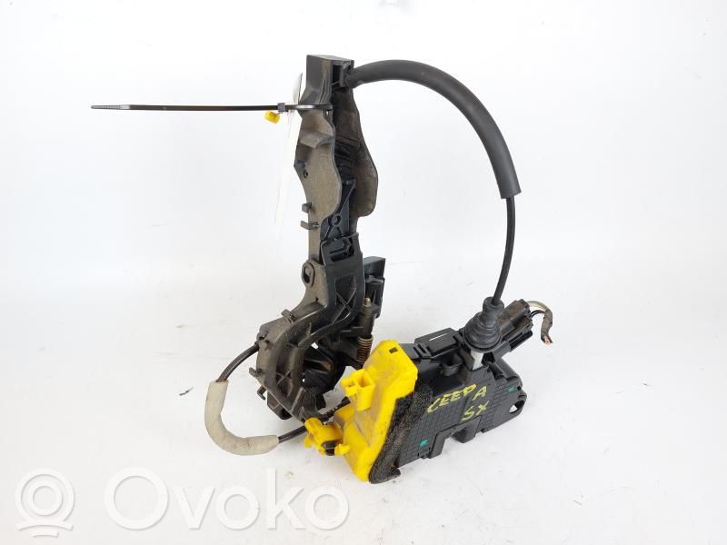 KIA Ceed Front door lock 