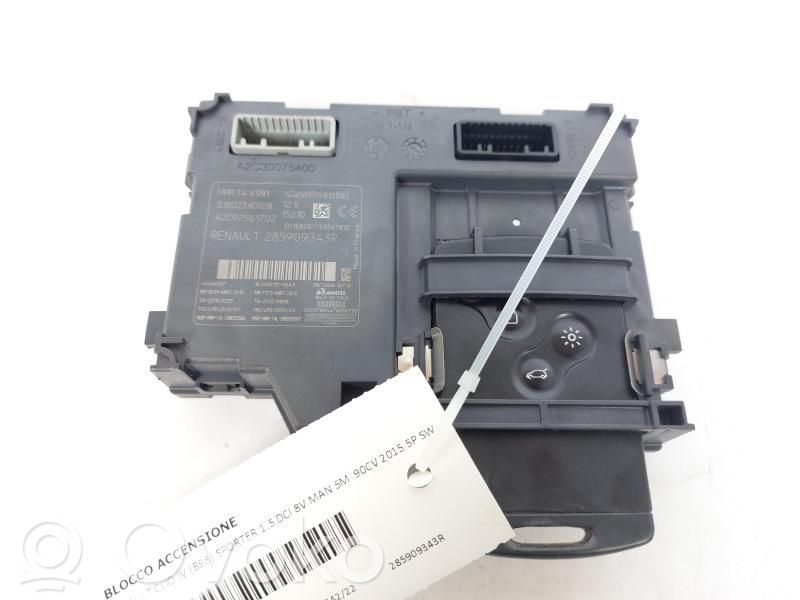 Renault Clio IV Ignition lock 