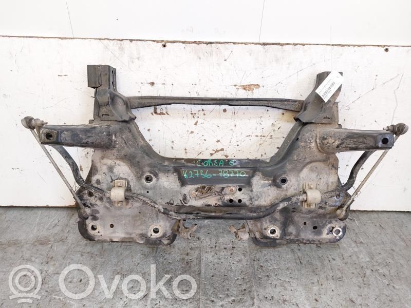 Opel Corsa E Priekinis traversas 