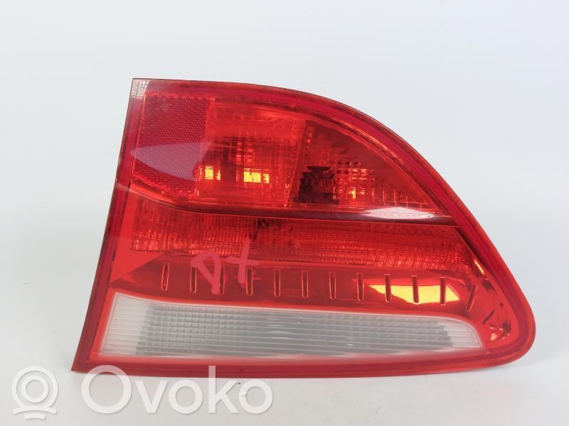 Lampa tylna   3R9945093,89500361