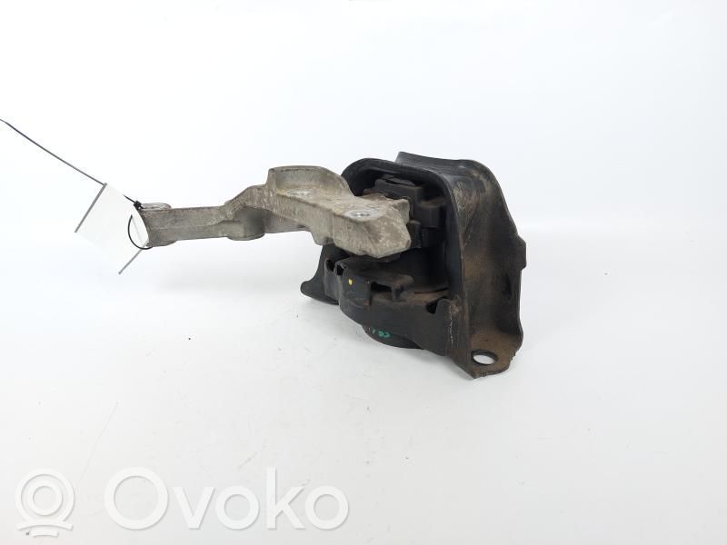 Nissan Micra Engine mount bracket 