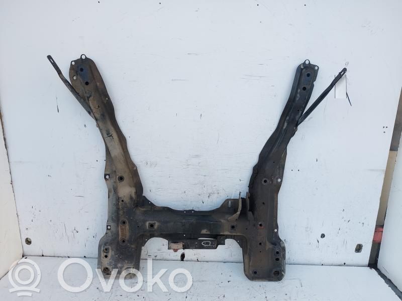 Peugeot Expert Priekinis traversas 