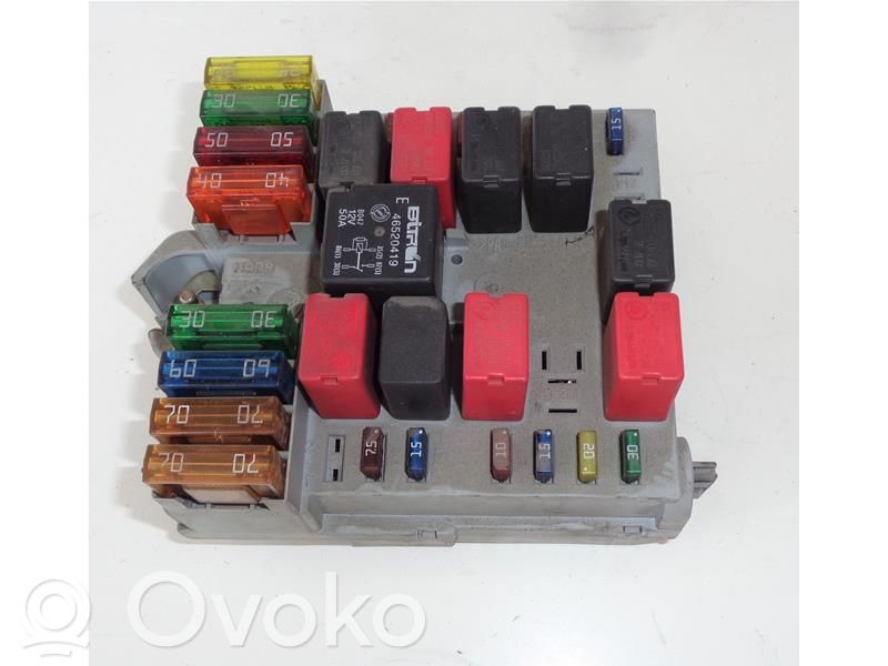 Fiat Idea Módulo de fusible 